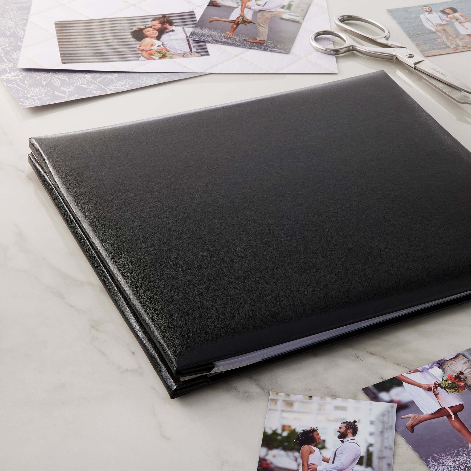 12 Pack: Vinyl Scrapbook Album by Recollections